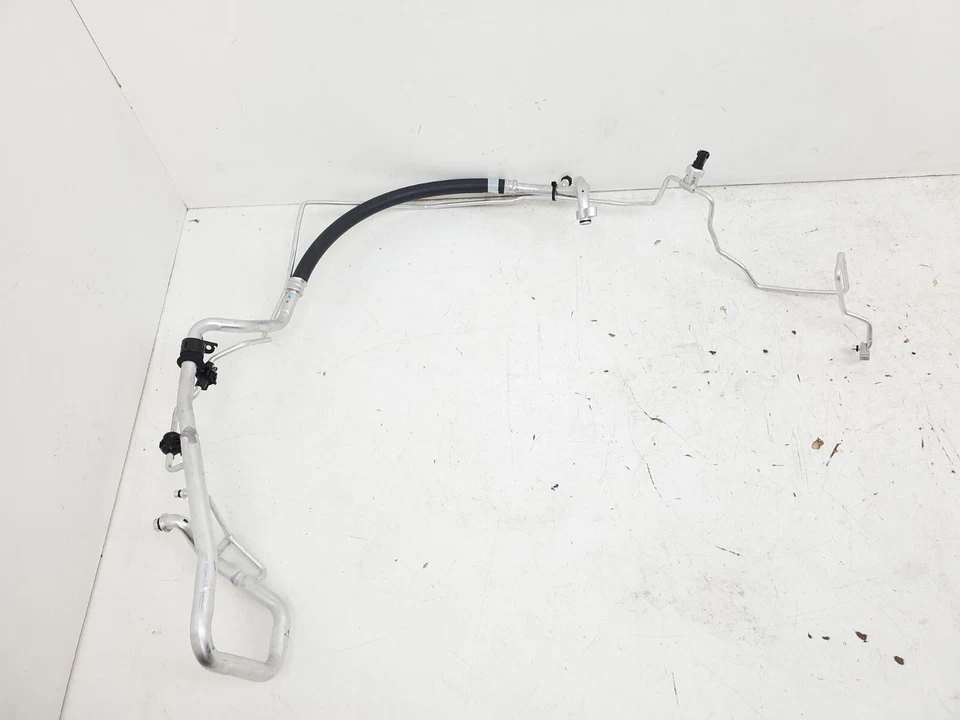 Mangueira de ar condicionado 2015-2019 LEXUS RC350 3.5L AWD A/C AC B 4990007880 FABRICANTE DE EQUIPAMENTO ORIGINAL  - Imagem 2 de 4