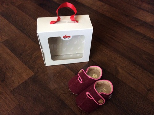 see kai run slippers