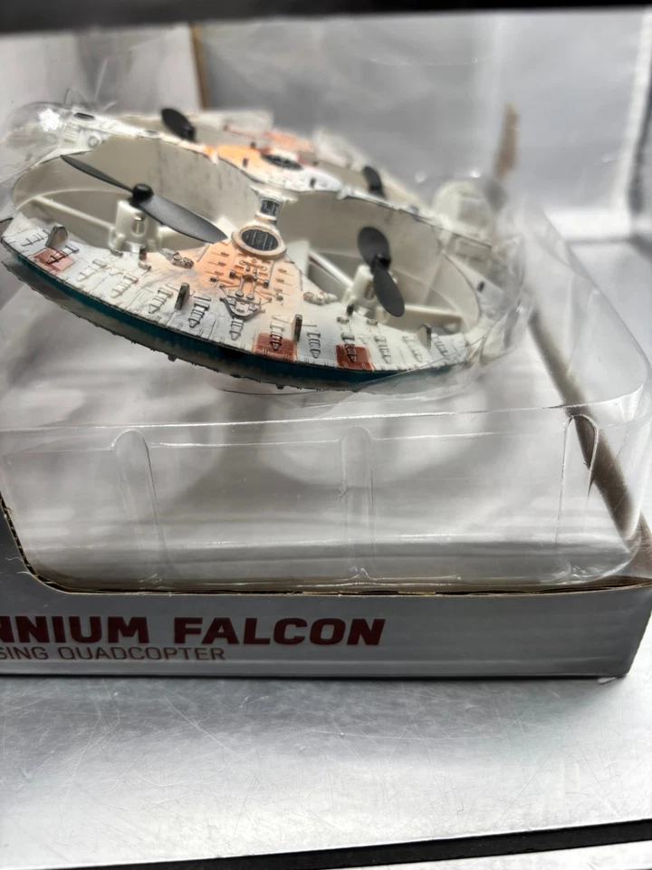 Star Wars Millennium Falcon Motion Sensing Quadcopter - Image 4 of 4