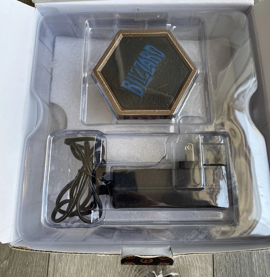 Blizzard Employee Holiday Gift The One Blizzard Floating Lit Spinning Statue USB - Image 3 of 4