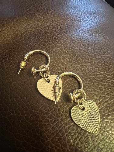 Anthropologie Heart Hoop Earrings Open Gold Boho Textured 14k C-shape Charm - Picture 7 of 8