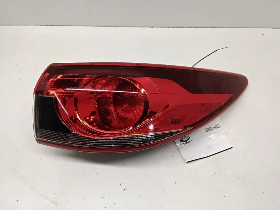 Luz trasera de pasajero montada incandescente para 14-17 MAZDA 6 12351043 Foto 2 de 4