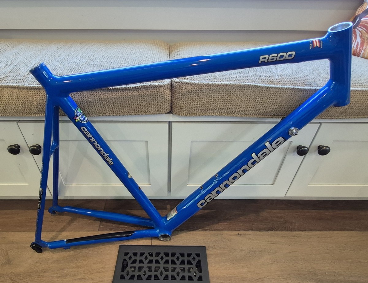 Cannondale R600 CAAD Road Frame – Handmade in the 58 cm - Main Image