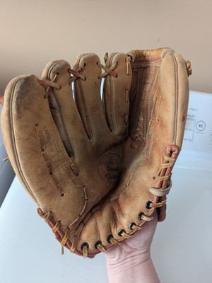 Vtg MGR Baseball Glove 60-0619 Left Hand Throw Brown Managers Choice LHT