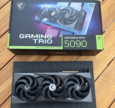 MSI RTX 5090 GAMING TRIO  GPU No Core & VRAM For parts