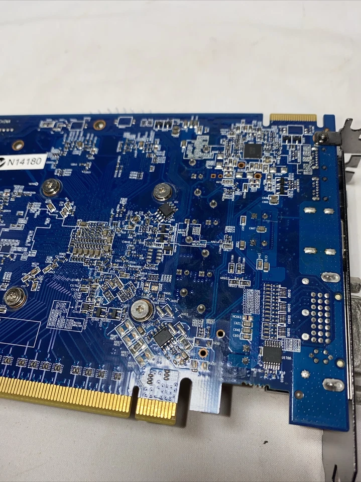 Gigabyte GV-R7770C-1GB REV:2.0 Radeon HD 128-bit GDDR5 PCI E 3.0 x16 Video Card - Image 4 of 4