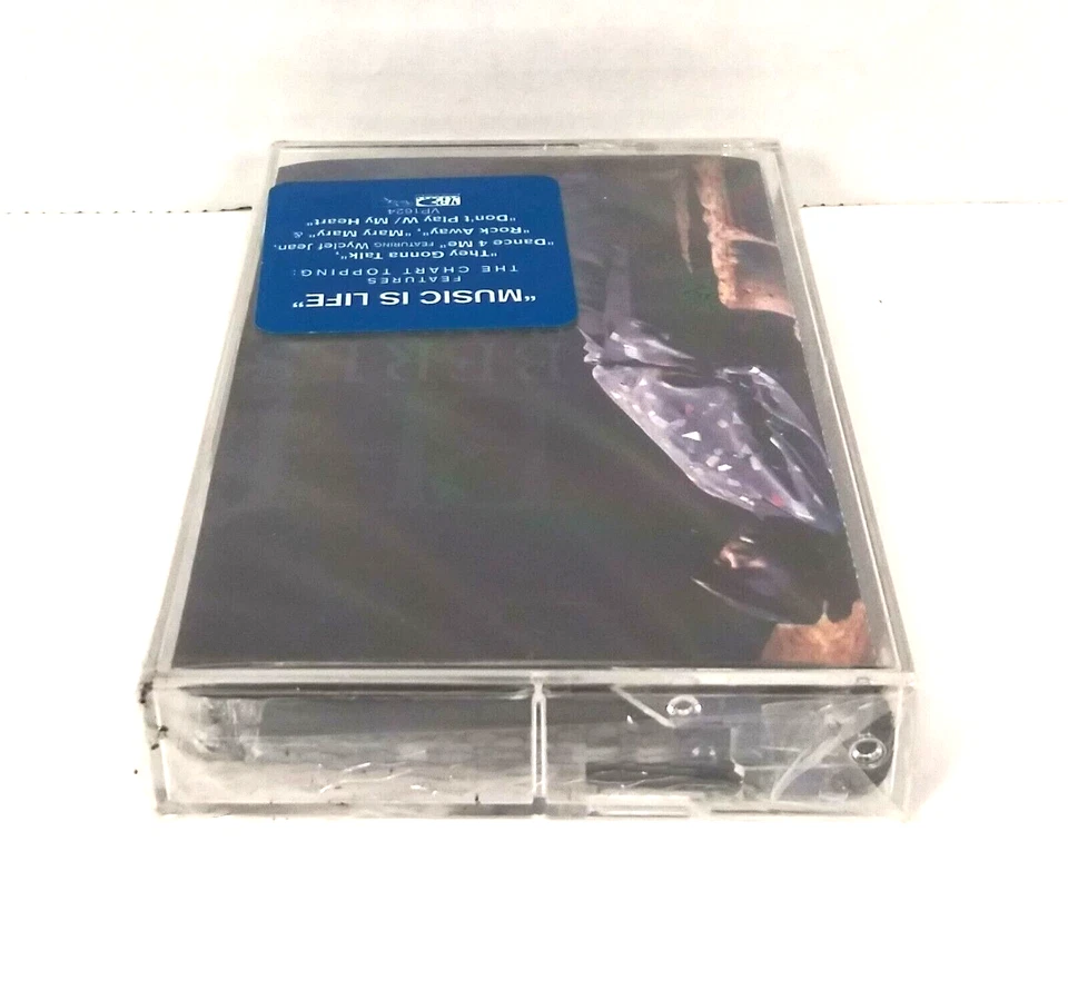 Beres Hammond Music Is Life Cassette Tape LP (2001 VP Record) Reggae New Sealed - Imagem 4 de 4