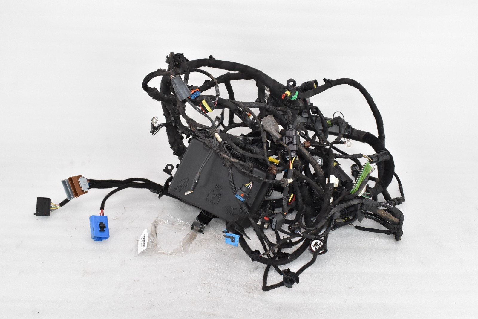 2014 - 2017 MASERATI GHIBLI RWD HOOD ENGINE WIRE WIRING HARNESS W/ FUSE BOX OEM