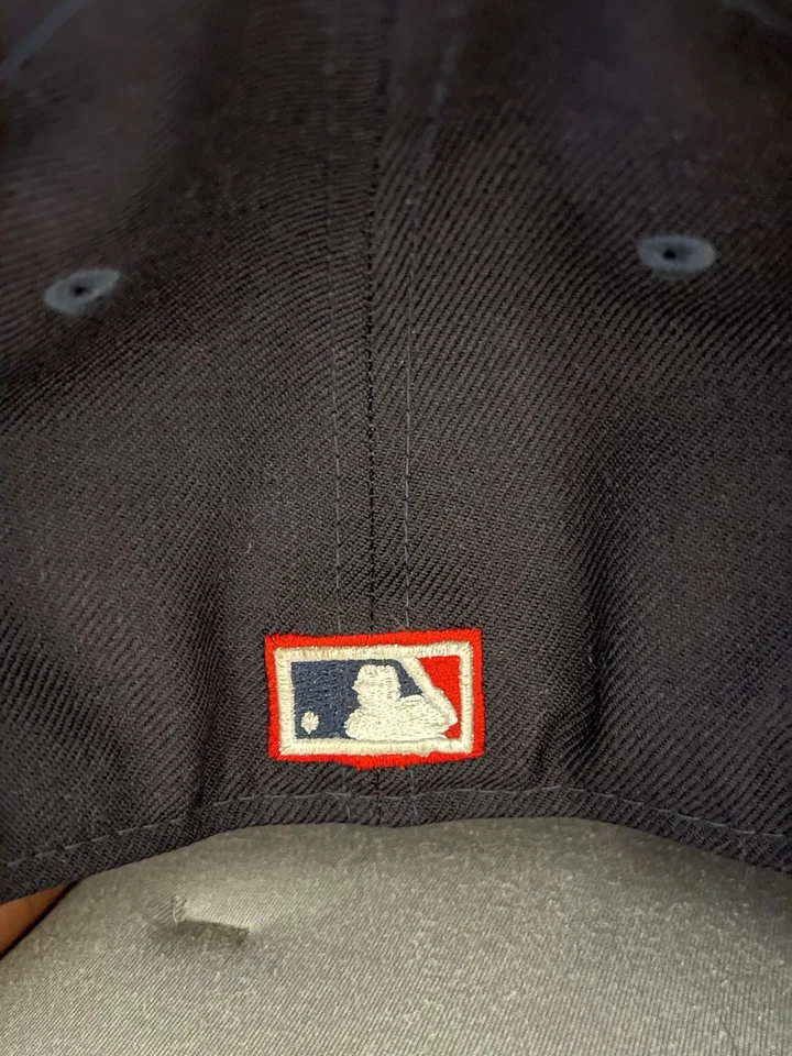 Niños New Era California Angles 59FIFTY Lana Ajustada 6-7/8 Foto 2 de 4