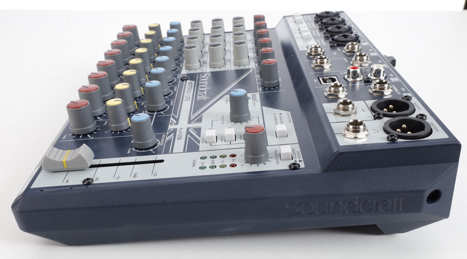 Soundcraft 12-ch Notepad Mixer w/FX