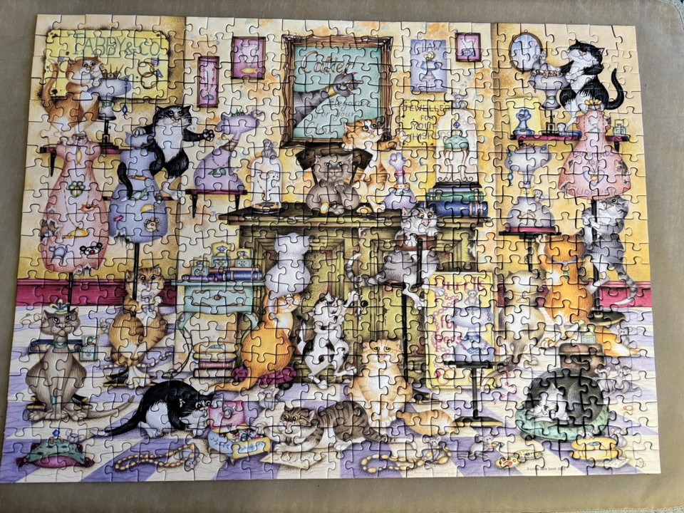 Ravensburger Stranger Things 500-Piece Round Jigsaw Puzzle For Adults - View #10
