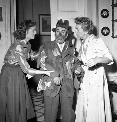Julien Carette stage play Fais moi confiance November 28 1953 at T- Old Photo 2
