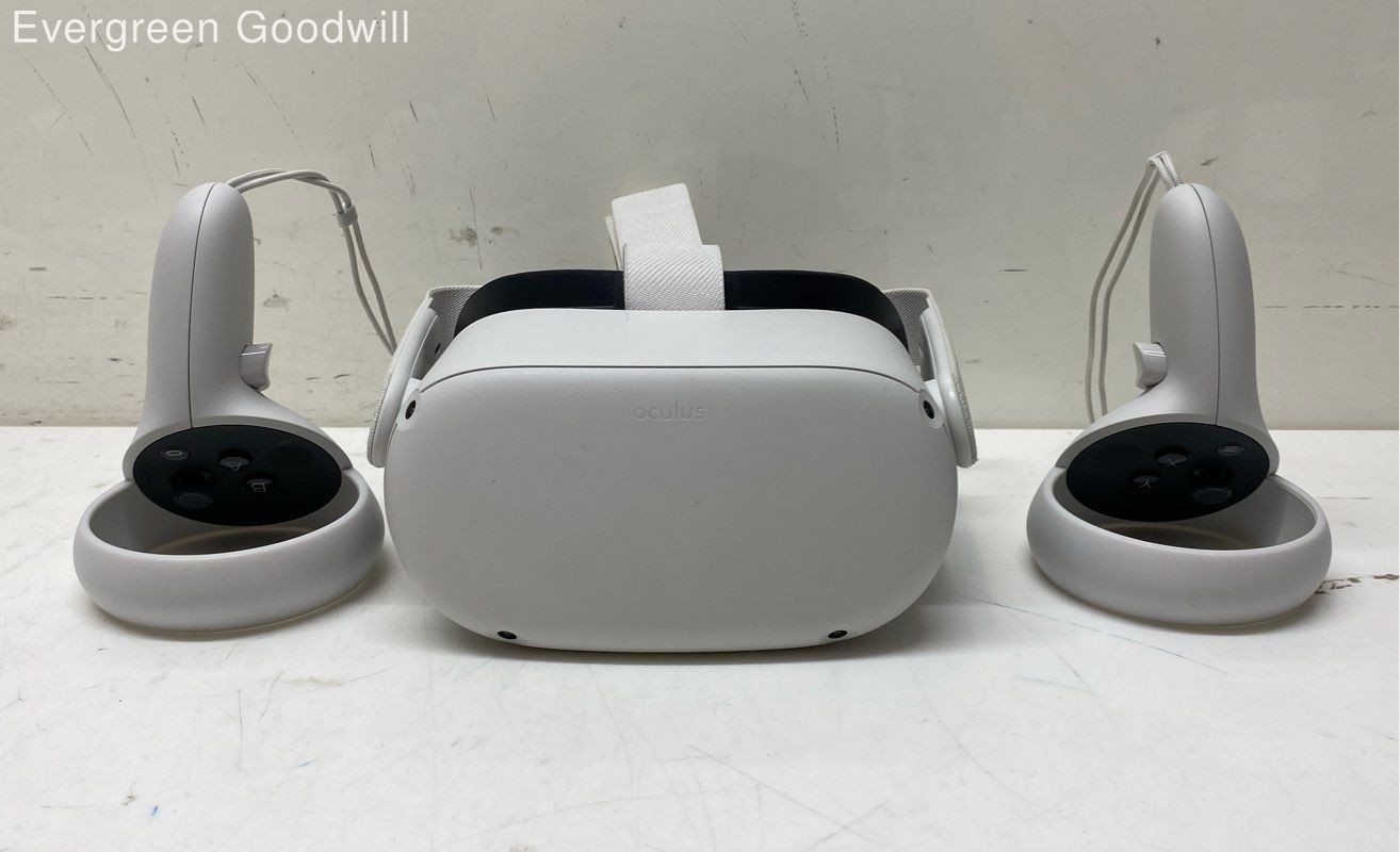 Meta Quest 2 VR Headset w/ Touch Controllers All-In-One Virtual Reality P/R