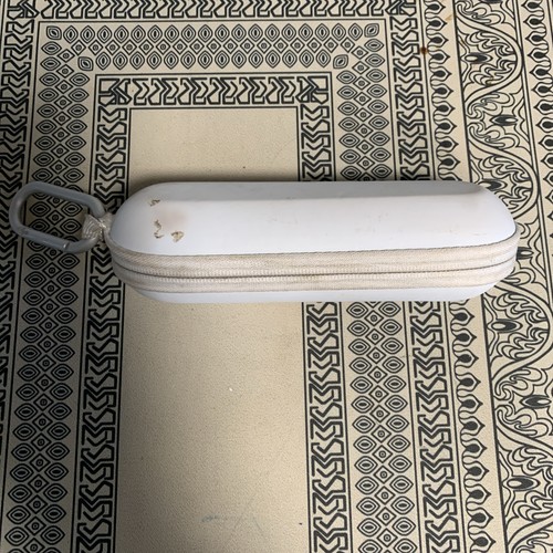 Beats by Dr Dre Pill 2.0 speaker system wireless Bluetooth White - Picture 9 of 9