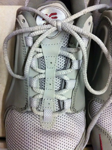 SCARPE DA GINNASTICA DONNA VINTAGE ANNI '90 NIKE AIR CROSS TRAINING UK taglia 4,5 grigio suola rossa - Foto 4 di 10