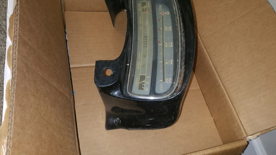 Instrument speedometer Fiat 1100 D 90 MPH fuel gauge dashboard Veglia Borlett - Image 3 of 4