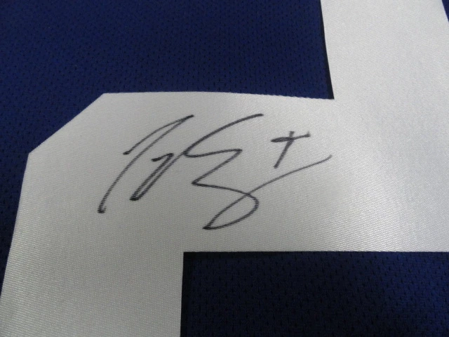 JERSEY FIRMADO POR TYLER BOZAK REEBOK PREMIER TORONTO HOJAS DE ARCE CON LICENCIA CERTIFICADO DE AUTENTICIDAD JSA Foto 2 de 2