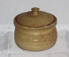 Vintage Stoneware Clay Pot Casserole Handmade Signed with Pitts Holds 56 oz