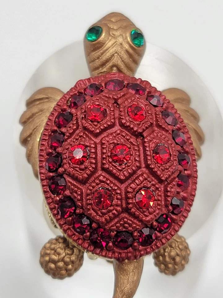 Broche Colgante Tortuga Bebé Roja Ojos Verdes Bronce Tono Dorado Océano Mar Amor Animal Foto 4 de 4