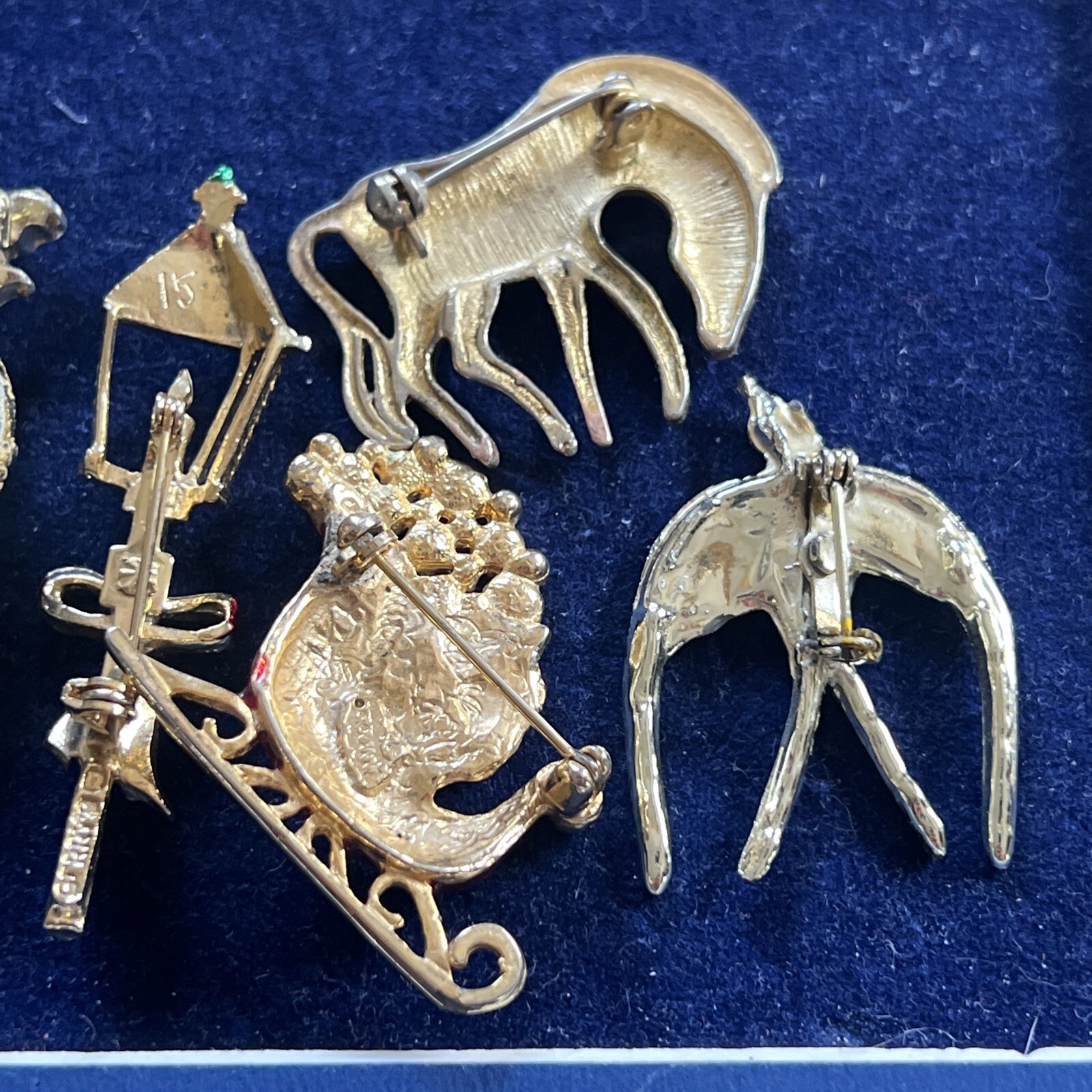 Assorted Brooches Missing Enamel Or Rhinestones M… - image 20