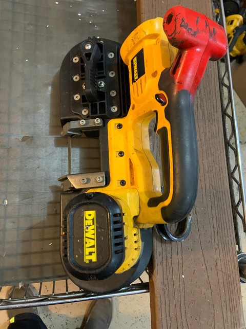 DeWalt DCS370 18v Cordless Portable Band Saw Portaband 2-1/2" Cut