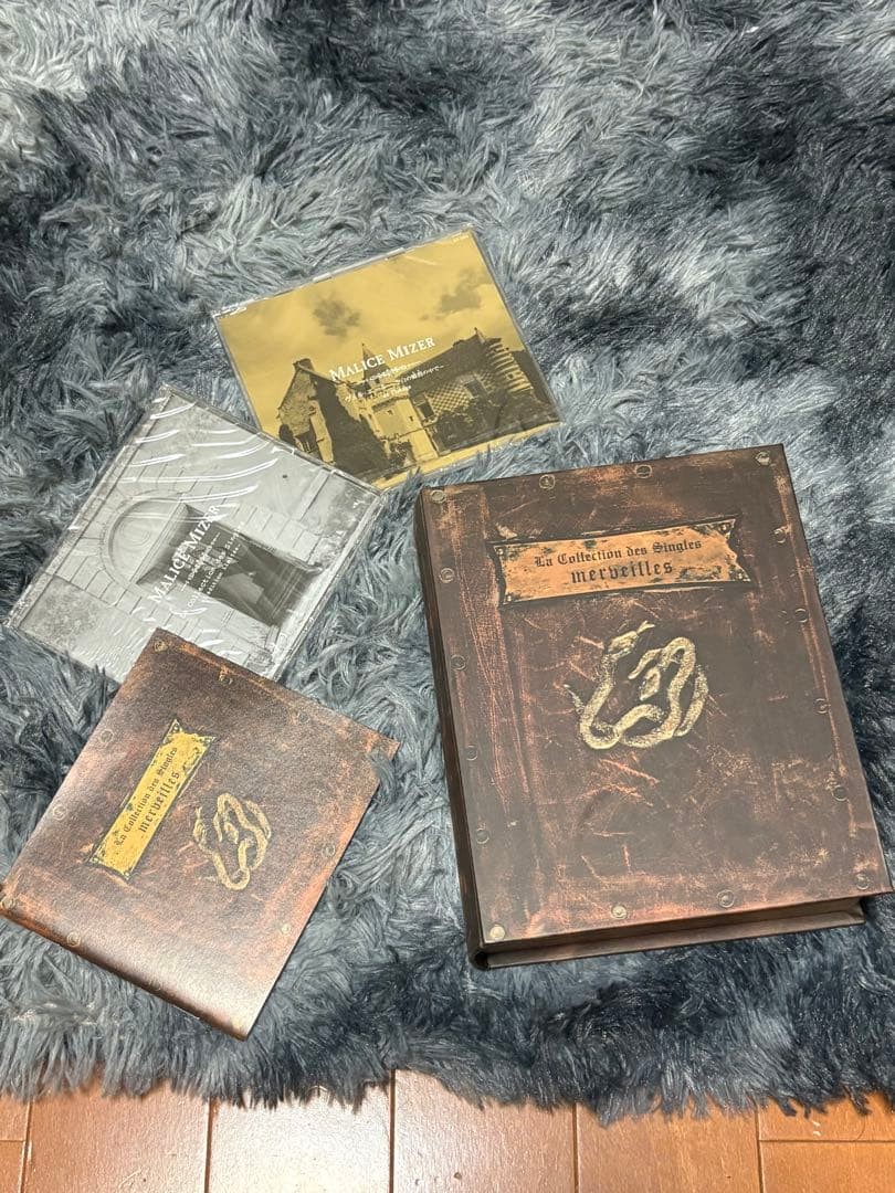 MALICE MIZER La Collection des Sing MALICE MIZER La Collection des