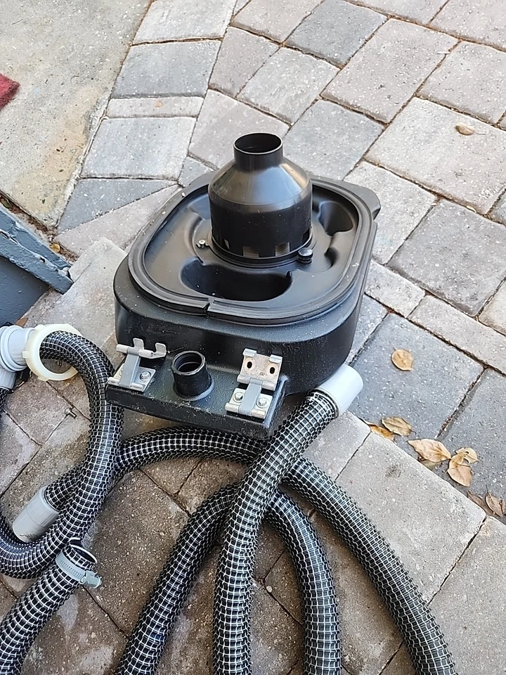 Tornado Scrubber  99792 24 V 1630 W S/N 2017003438 SALE ONLY PARTS  - Image 3 of 4