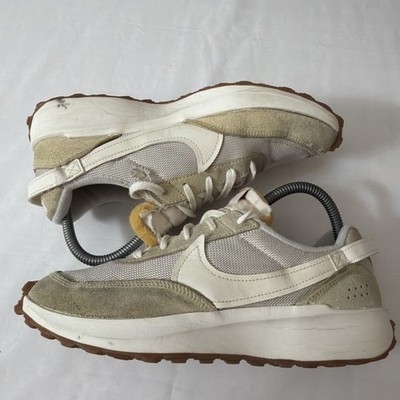 Nike Waffle Debut White/Tan Athletic Shoes. Women's Size 9 Gym Fit #DX2931-001