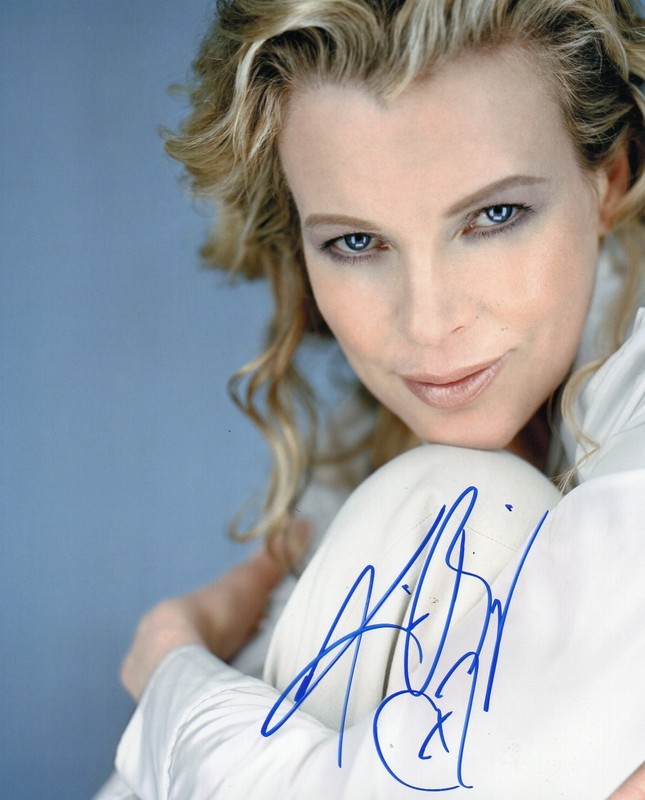 Autographed Kim Basinger Cute 8 x 10 Photo Signed with COA  