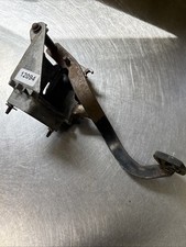 99-03 Ford Super Duty F250 F350 Manual Transmission Clutch Pedal Assembly Oem