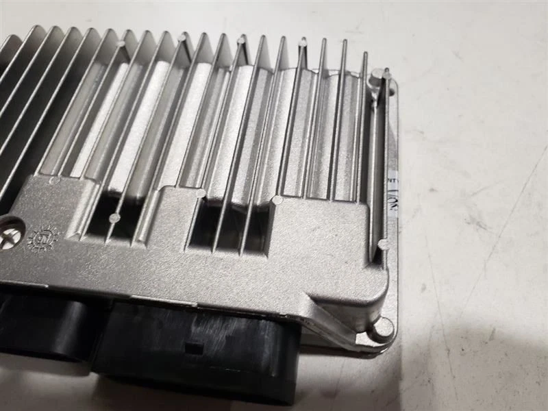 BMW 550i E60 2007 sedán - módulo de control de válvulas OEM 7532878 - 04-06    Foto 3 de 4