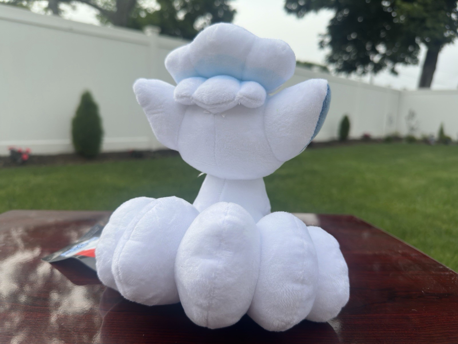 Pokemon Alolan Vulpix Plush Doll Brand New With Tags
