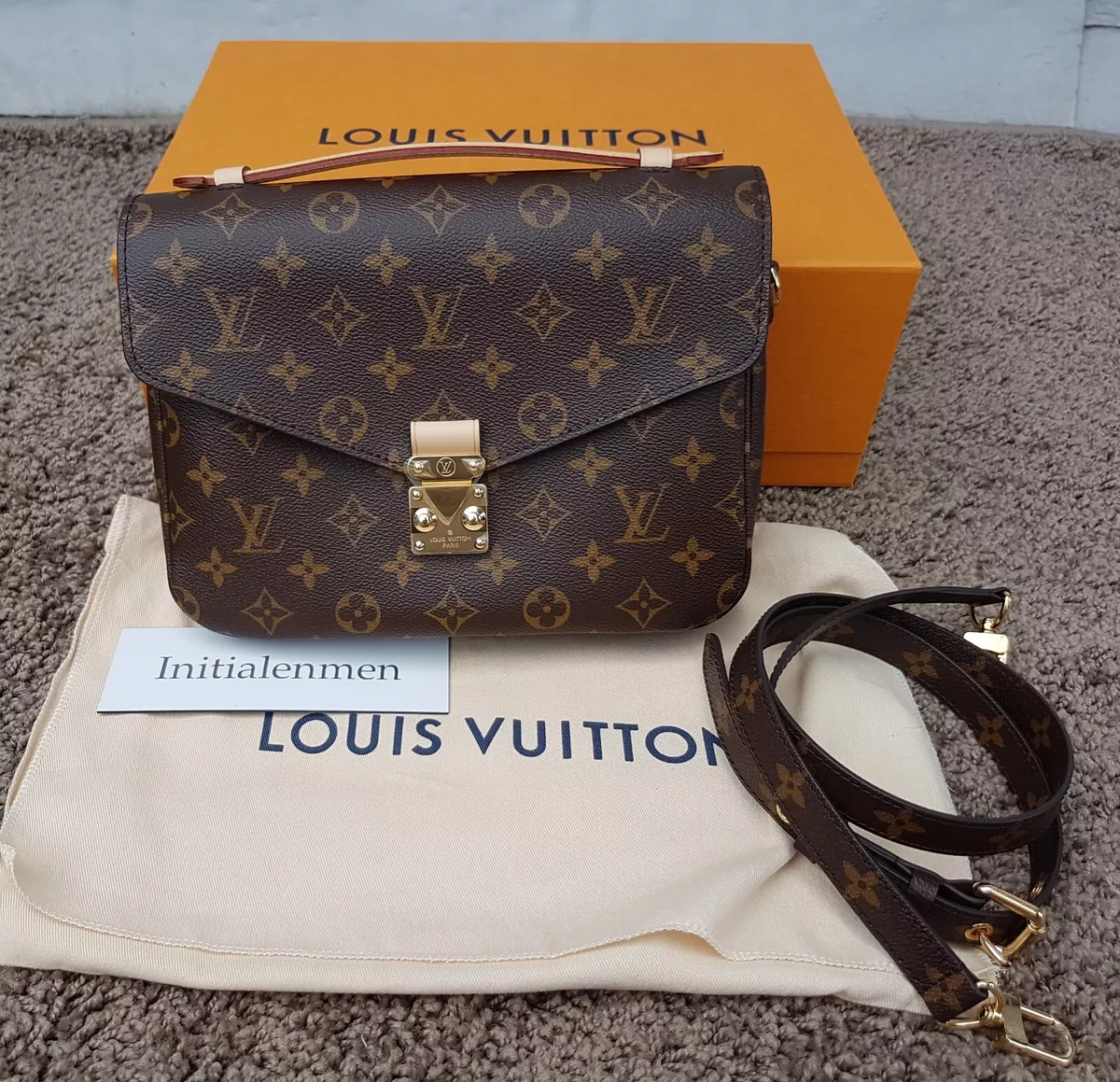 Louis Vuitton, Metis Pochette Monogram