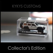 KYKYS Collector's Edition - Hot Wheels 95 Jeep Cherokee in White w/ Case