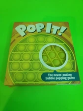 《NEW》Chuckle and Roar "POP IT!" The Take Anywhere Bubble Popping Gam, ages 3-10!