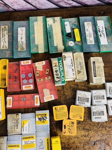 Mixed Carbide Inserts Lot Sandvik, Kennametal, Tool Flo and Others - Picture 6 of 6
