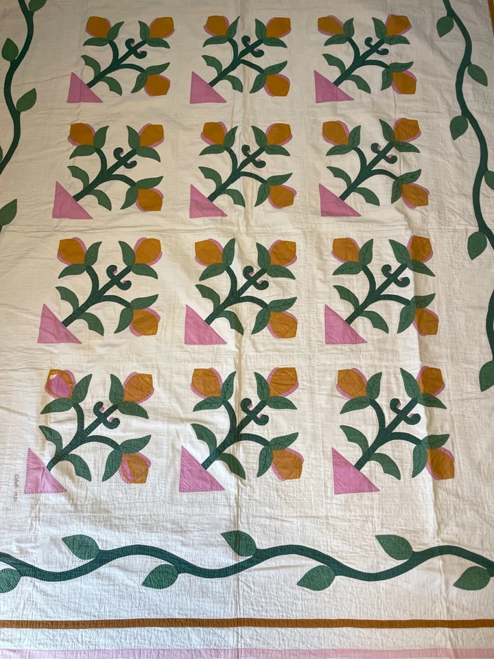 Antique Vintage Tulip Applique Quilt Reversible Date Embroidred 1931 92" x 78" - Image 3 of 4