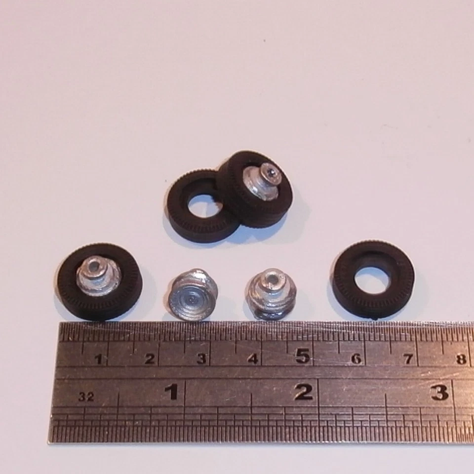 Corgi Toys  273 Rolls Royce Golden Jacks Set of 4 Wheels - Image 3 of 4