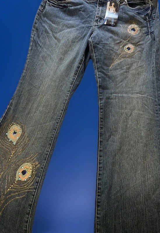 Ladies Denim Jeans Medium Wash Painted & Studded -Vintage inspired  SZ 12