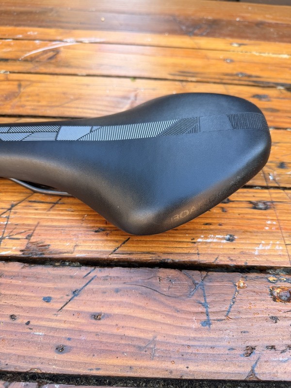 Boardman Bike Saddle Very Good Condition mountain bike touring racing 