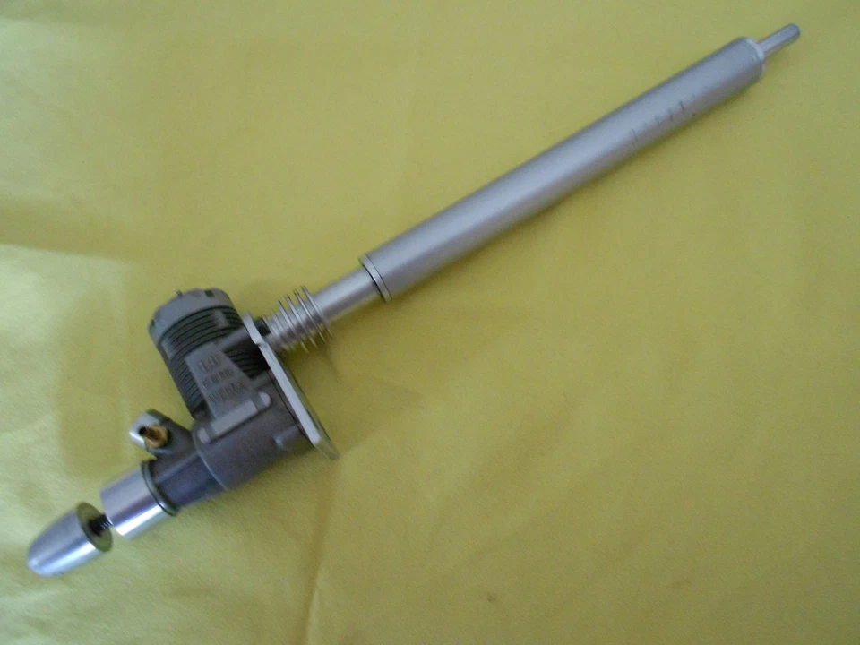 2x Webra Speedy 1,8ccm wenig gelaufen spezielle Rückwandbefestigung div. Zubehör - Bild 4 von 4