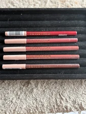 Maybelline Lifter Lip Liner Makeup with Hyaluronic Acid, New and Sealed