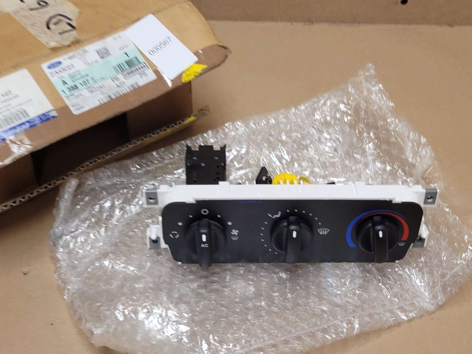 Genuine Ford TRANSIT Mk7 Heating & Air Con Control Dial Model With  