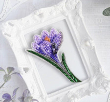DIY Jewelry Making Beading kit Crocus Brooch Bead Embroidery Pin Needlepoint