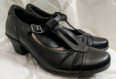 earth wanderlust t strap