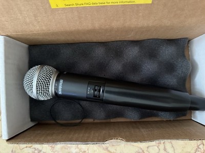 Shure GLXD4 Z2 Wireless Microphone Receiver with Microphone SM58