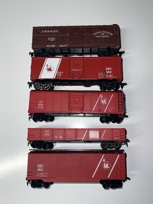 (5) HO Scale Mixed Lot of CNJ Freight Cars - Athearn/Roco/AHM
