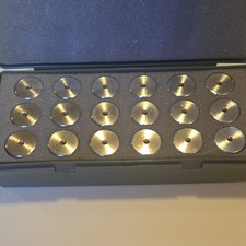 ISHIDA 18-Piece Calibration Weight Set in Case Laboratory 200 gram factory scale
