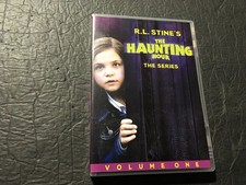 R.L. Stine's The Haunting Hour The Series Volume One