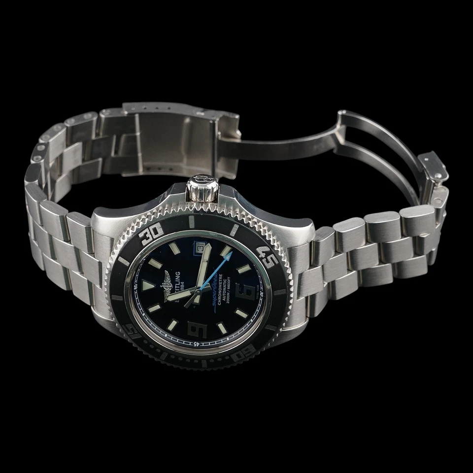 Breitling Superocean 44mm A17391 -Steel Bracelet & Extra OEM Strap & Buckle, Box - Image 2 of 4